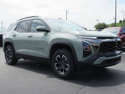 Certified 2025 Chevrolet Equinox ACTIV w/ Safety and Technology Package FWD image 3