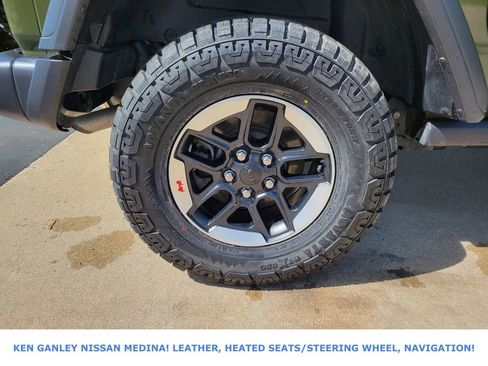 Used 2022 Jeep Wrangler Rubicon w/ LED Lighting Group AWD/4WD image 19