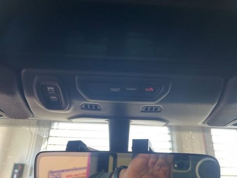 Used 2022 Jeep Wrangler Unlimited Sahara w/ Cold Weather Group image 20