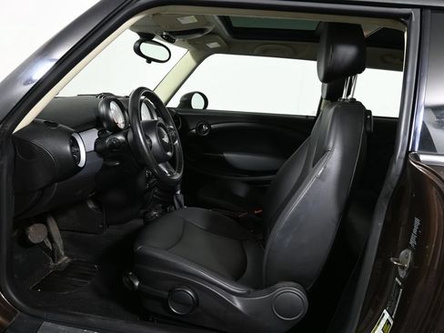 Used 2012 MINI Cooper Hardtop FWD image 3