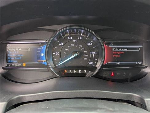 Used 2017 Ford Explorer XLT w/ Equipment Group 202A image 11