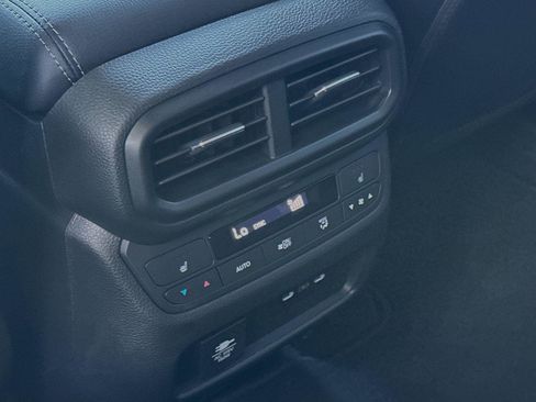 New 2025 Honda Pilot Elite image 13