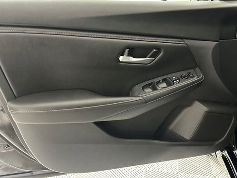 Certified 2025 Nissan Sentra SV FWD image 29