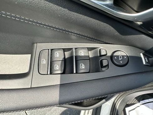 Used 2024 BMW X5 xDrive40i w/ Premium Package image 21