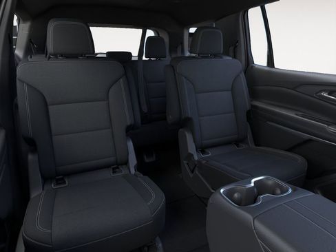 New 2026 Chevrolet Traverse LT FWD image 17