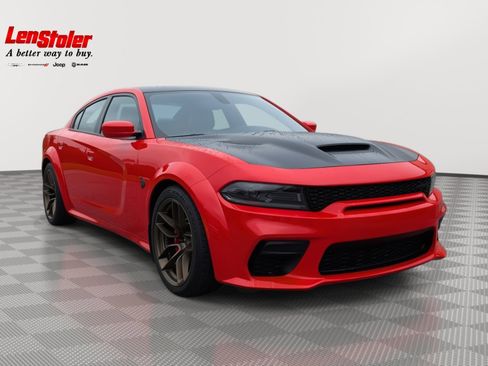 Used 2022 Dodge Charger SRT Hellcat w/ Harman/Kardon Audio Group image 7