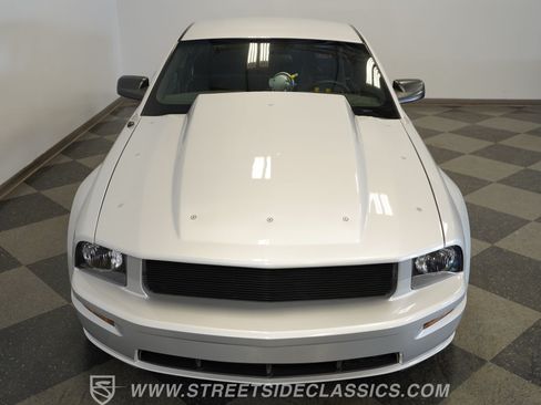 Used 2006 Ford Mustang GT RWD image 38