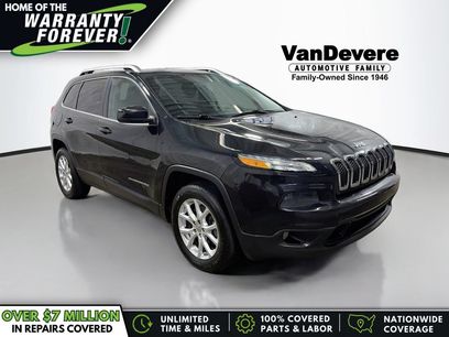 Used 2015 Jeep Cherokee Latitude w/ Comfort/Convenience Group