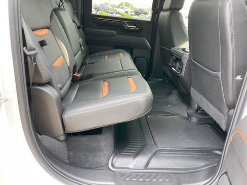 Certified 2025 GMC Sierra 3500 AT4 w/ AT4 Premium Plus Package AWD/4WD image 16