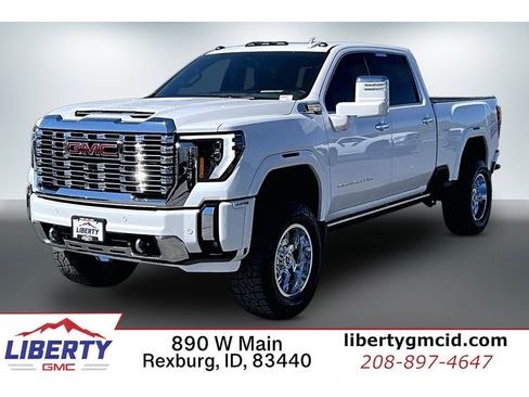 Used 2024 GMC Sierra 2500 Denali w/ Technology Package AWD/4WD image 1