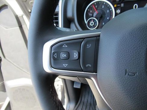New 2026 RAM 2500 Big Horn AWD/4WD image 19