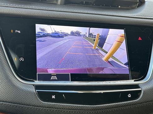 Used 2022 Cadillac XT5 Premium Luxury image 27