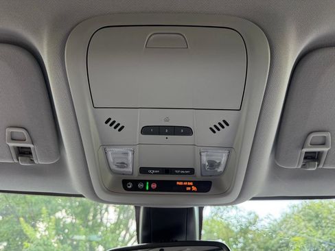 Used 2024 Chevrolet Blazer LT w/ Convenience Package FWD image 32
