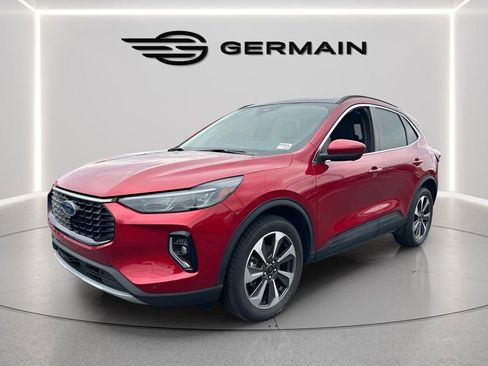 Certified 2023 Ford Escape Platinum AWD/4WD image 4