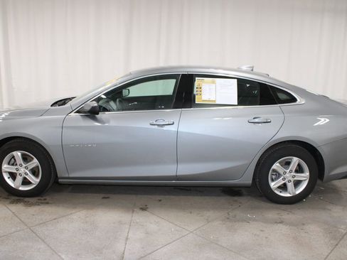 Used 2024 Chevrolet Malibu LT FWD image 5
