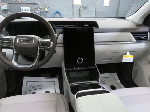 New 2026 GMC Terrain Denali w/ LPO, Floor Liner Package image 11