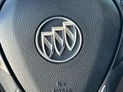 Used 2018 Buick Envision Essence FWD image 25