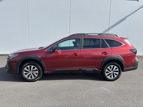 Used 2024 Subaru Outback Premium w/ Popular Package #1A image 9