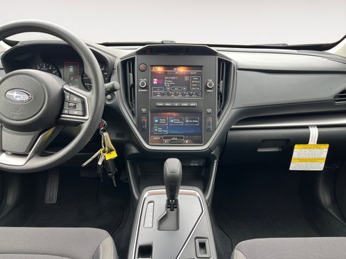 Certified 2025 Subaru Impreza 2.0i image 14