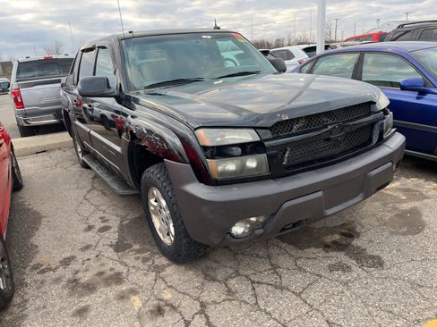 Used 2003 Chevrolet Avalanche 4x4 w/ Suspension Package, Off-Road image 21
