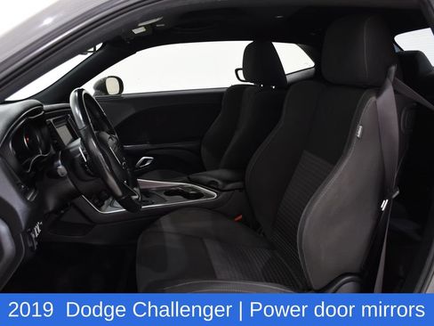 Used 2019 Dodge Challenger R/T RWD image 21