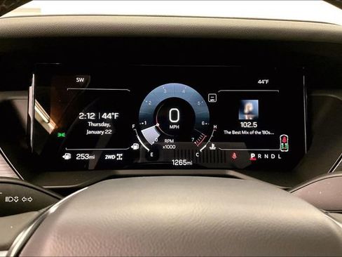 Used 2025 GMC Acadia AT4 image 26