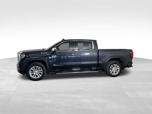 Used 2024 GMC Sierra 1500 Denali AWD/4WD image 3