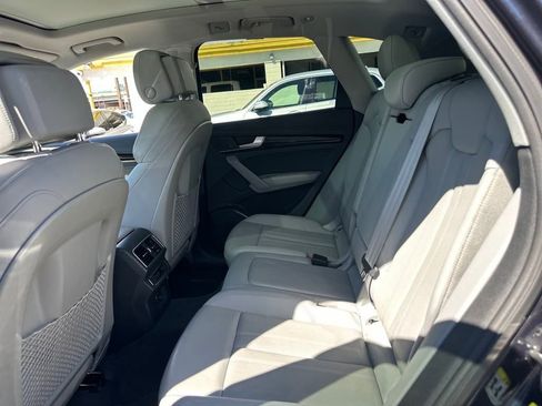 Used 2018 Audi Q5 2.0T Premium Plus w/ Premium Plus Package AWD/4WD image 14
