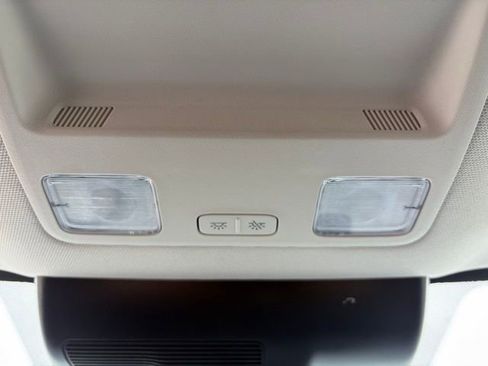 Used 2025 Ford Maverick XLT w/ Equipment Group 302A image 26