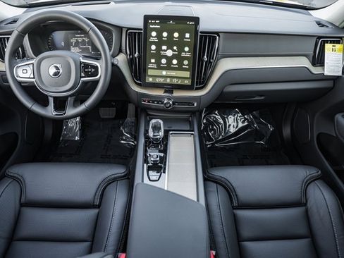 New 2026 Volvo XC60 B5 Ultra w/ Protection Package Premier image 20