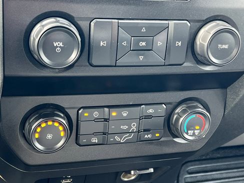 Used 2020 Ford F550 2WD Crew Cab Super Duty image 19