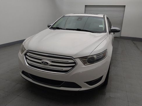 Used 2015 Ford Taurus Limited w/ Equipment Group 301A image 15