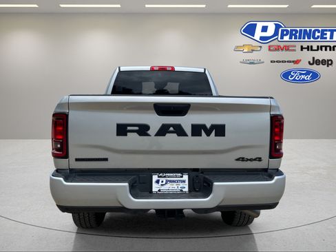 Used 2026 RAM 2500 Big Horn AWD/4WD image 6