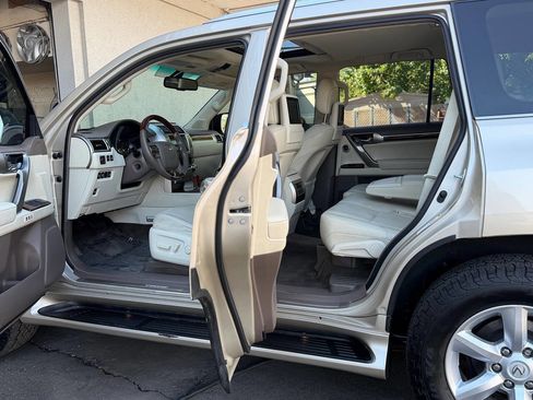 Used 2011 Lexus GX 460 Premium AWD/4WD image 85
