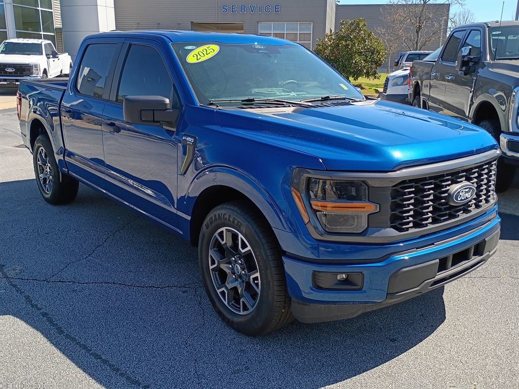 Used 2025 Ford F150 STX w/ Equipment Group 200A RWD image 2