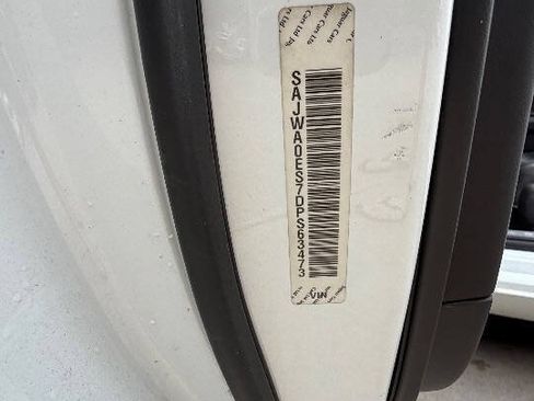 Used 2013 Jaguar XF RWD image 66