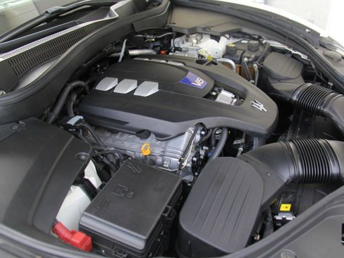 Used 2020 Maserati Levante S image 39