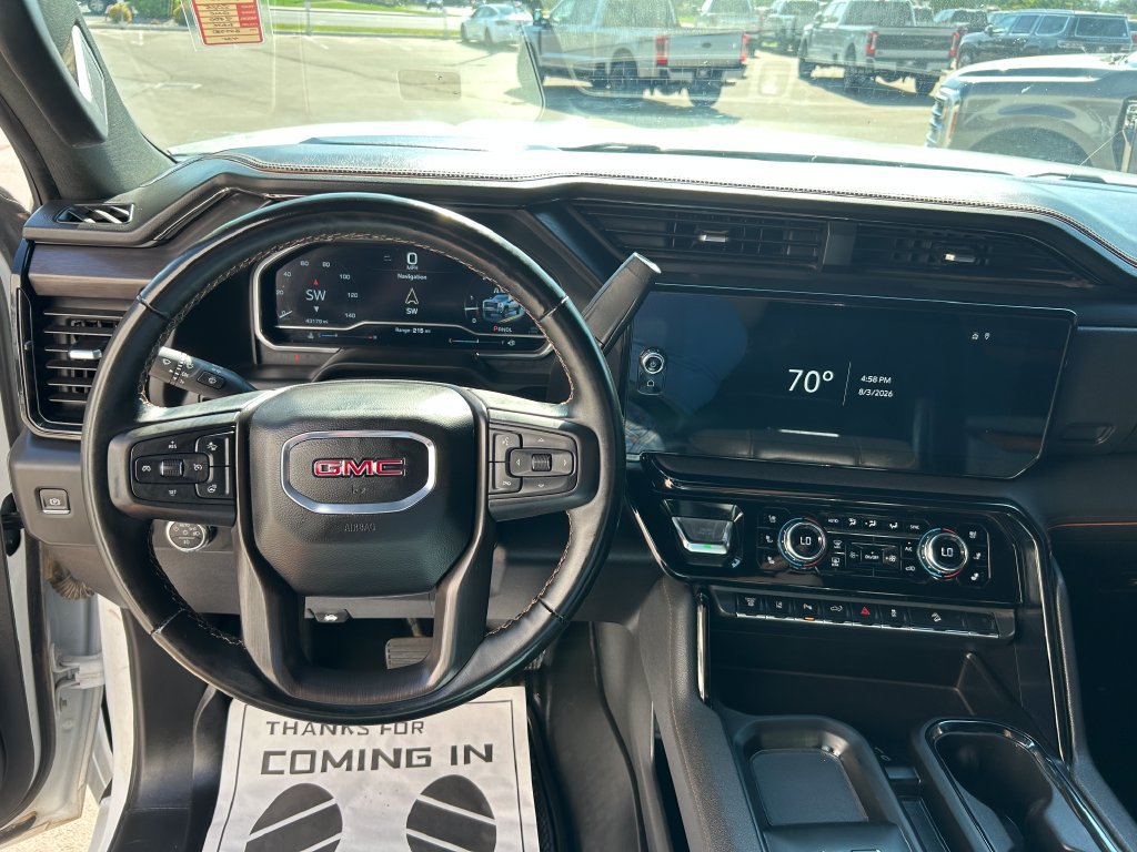 Used 2025 GMC Sierra 2500 AT4 AWD/4WD image 10