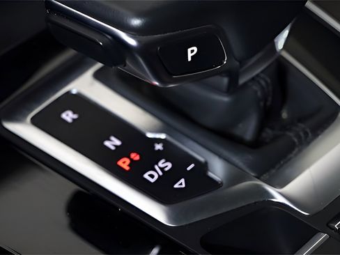 Used 2022 Audi Q5 2.0T Premium Plus image 44