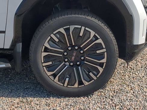 New 2026 GMC Sierra EV Denali image 10