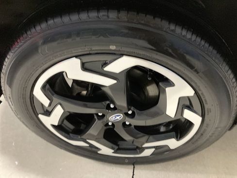 Used 2021 Subaru Crosstrek 2.5i Limited w/ Moonroof Package 1 image 10