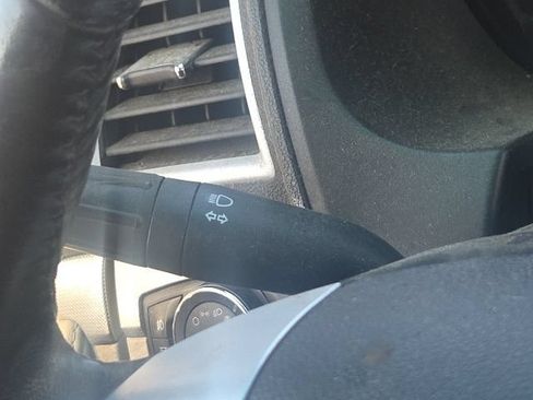 Used 2012 Ford Explorer XLT FWD image 36