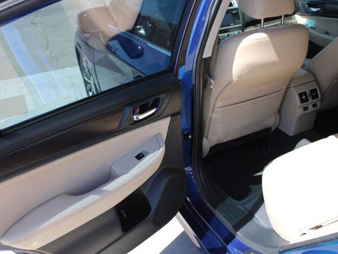 Used 2017 Subaru Legacy 2.5i Limited w/ Popular Package #4 image 13