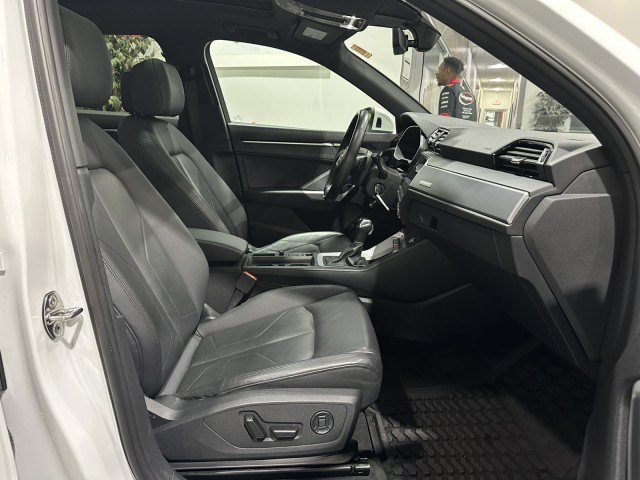 Used 2022 Audi Q3 2.0T Premium AWD/4WD image 54