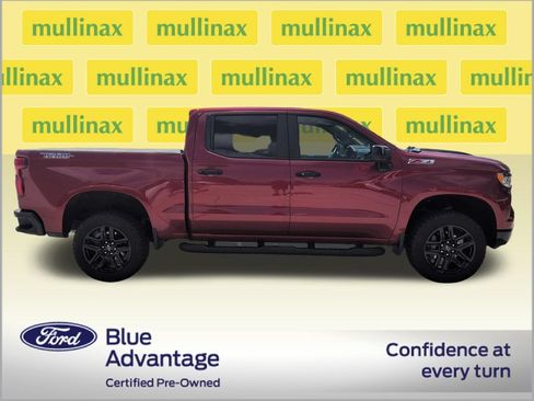 Used 2024 Chevrolet Silverado 1500 LT Trail Boss w/ Protection Package AWD/4WD image 2