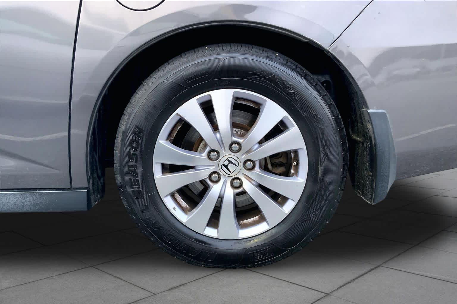 Used 2016 Honda Odyssey EX-L image 10