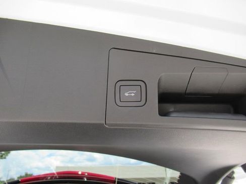 New 2025 Cadillac XT5 Premium Luxury w/ Technology Package image 32