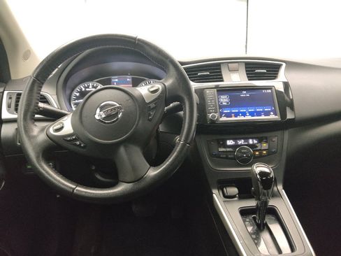 Used 2019 Nissan Sentra SV FWD image 22