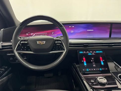 Used 2025 Cadillac Escalade Sport w/ Touring Package AWD/4WD image 3