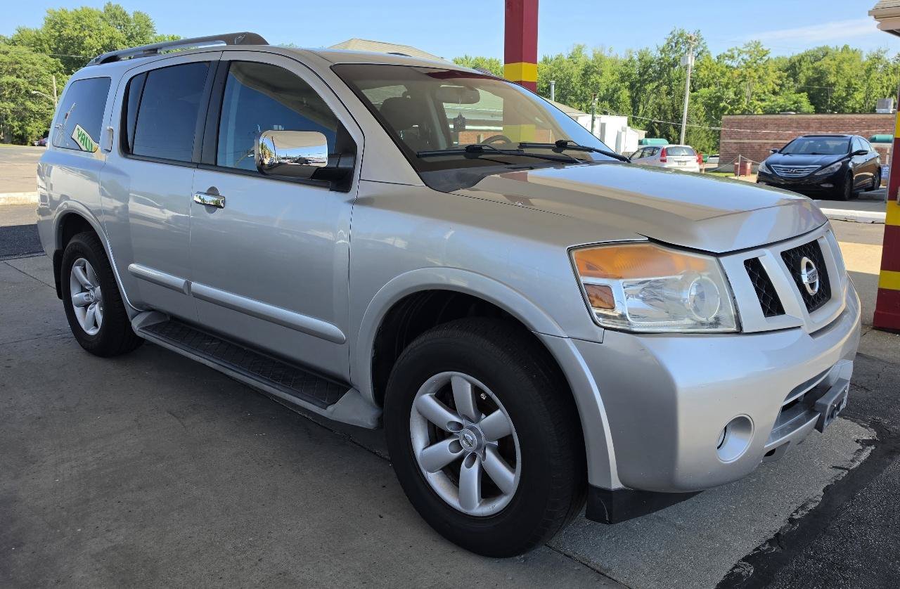 Used 2012 Nissan Armada SV AWD/4WD image 3